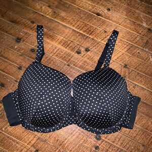 Cacique black and white polka dot lightly lined full coverage 42D bra